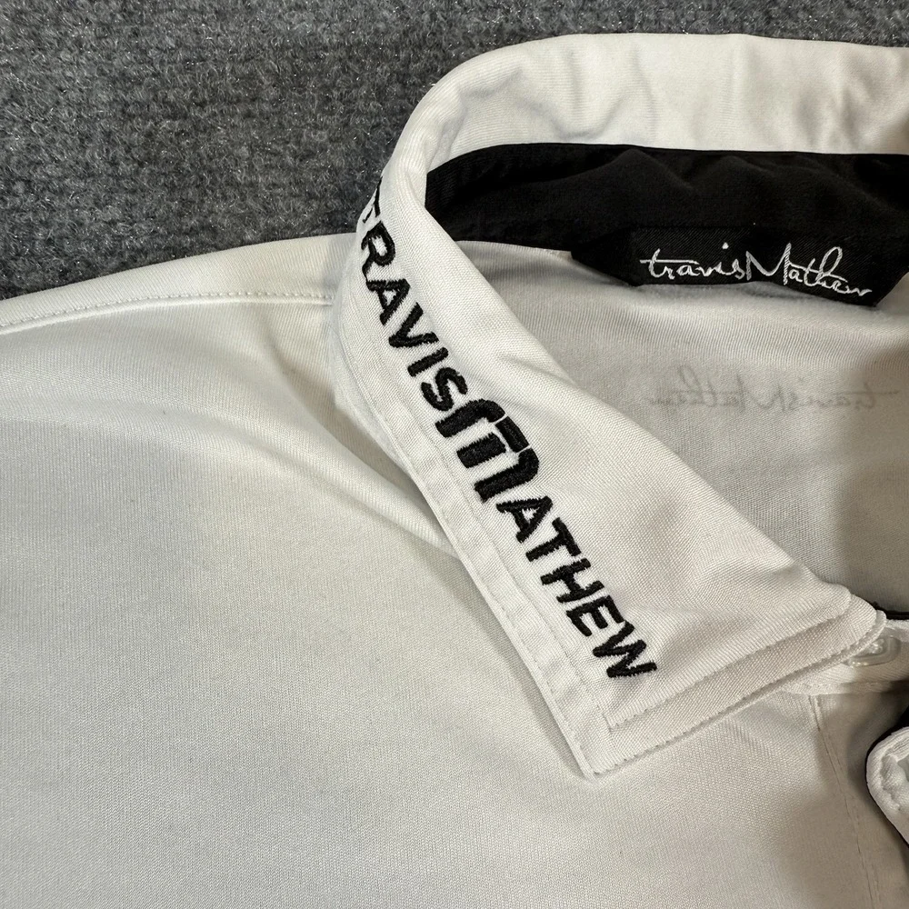 Travis Mathew Polo Shirt Mens Large White‎ PGA Tour Logo Golf Performance